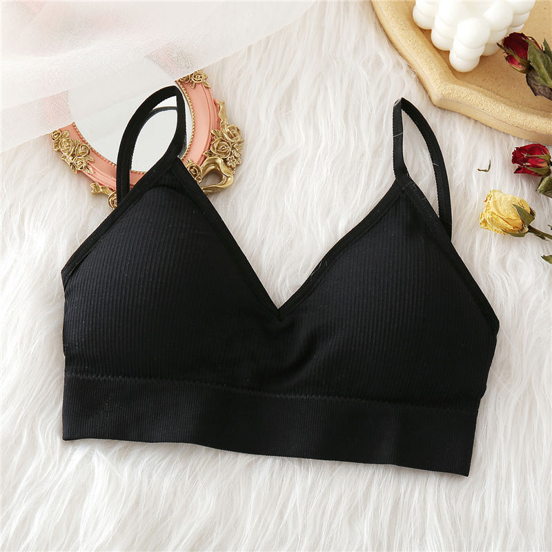 Bralette noire à dos nu et sans armature