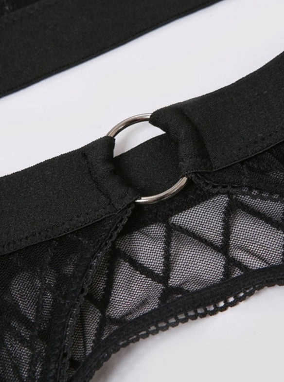 Conjunto de lencería transparente