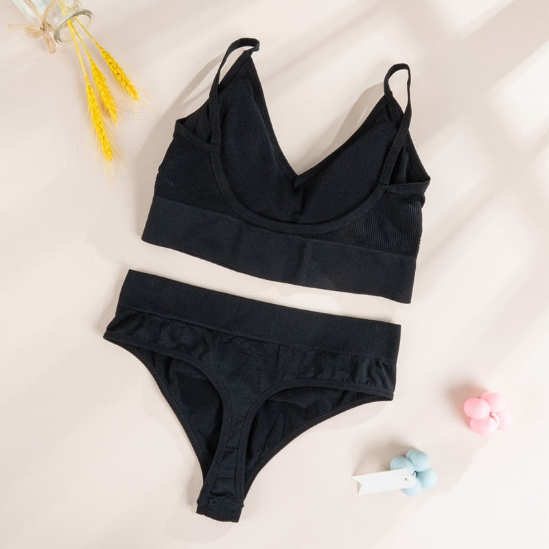 Ensemble de lingerie tendance noir