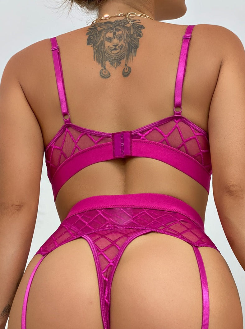 Conjunto de lencería transparente