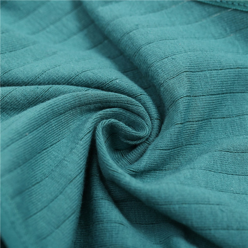 Tissu d'un slip pour femme en coton vert