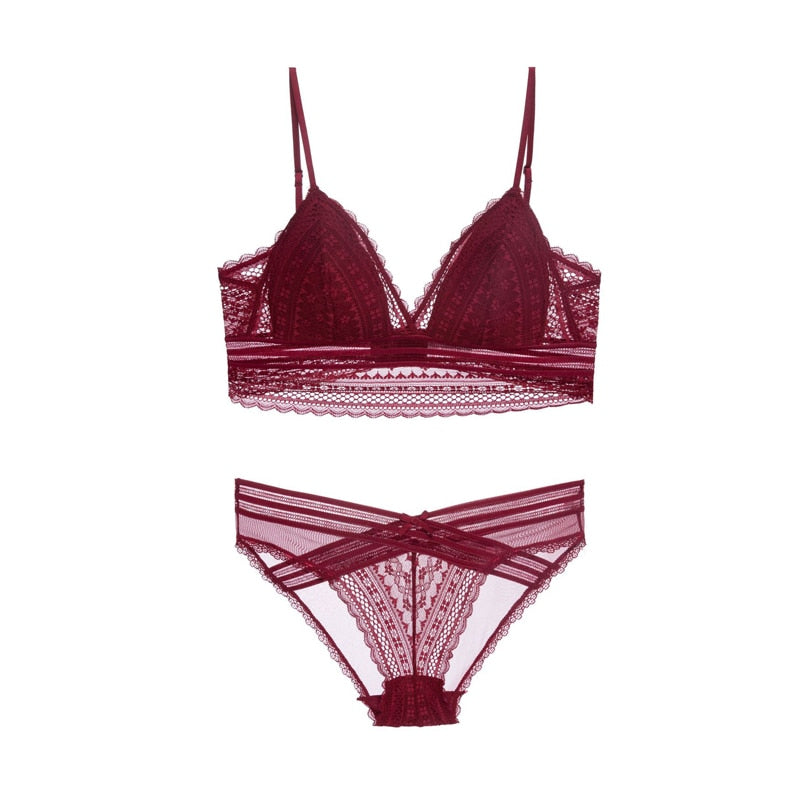 Ensemble de lingerie bralette et culotte sexy chic bordeaux watsunder