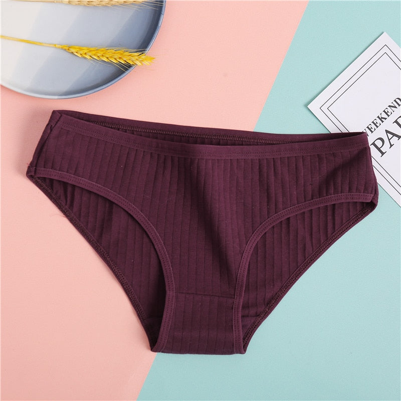 Slip violet pour femme en coton