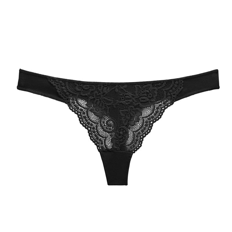 String sexy en dentelle et guipure noire