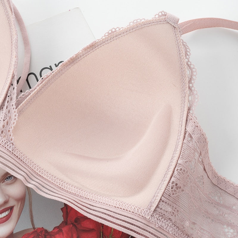 Bonnet rembourré d'un soutien-gorge sexy à lanières