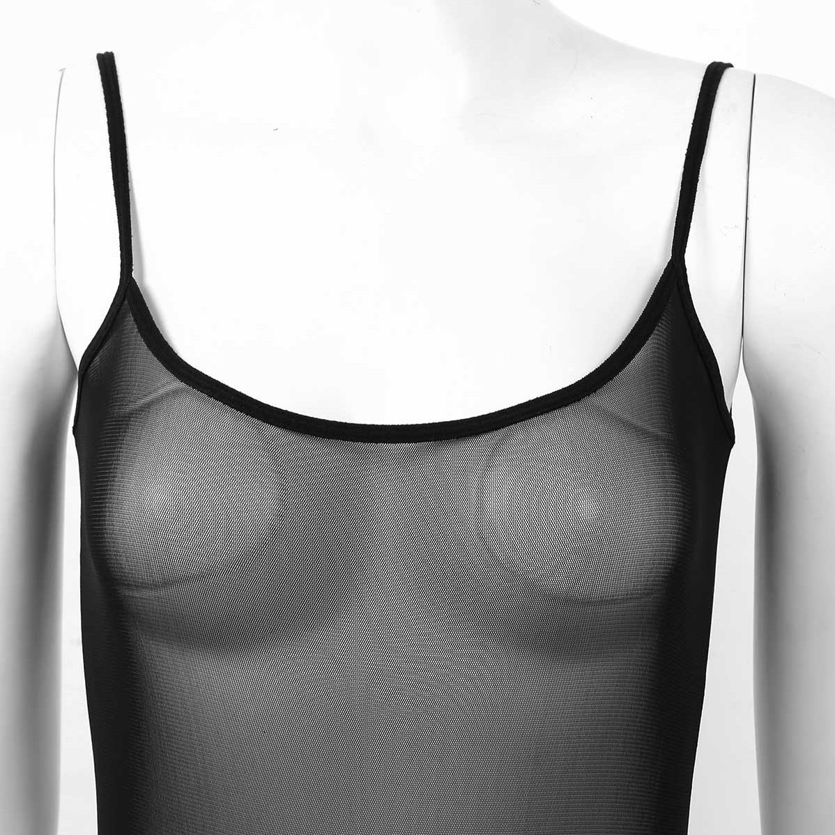 Maille noire d'un body en tulle pour femme