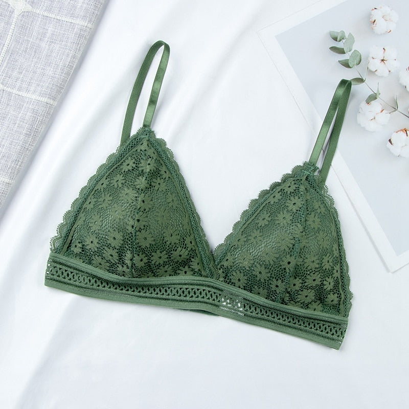 Soutien-gorge triangle vert en dentelle florale coqué