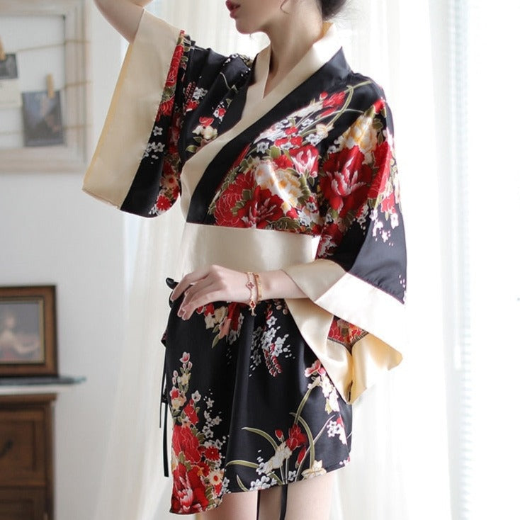 Robe de nuit kimono, lingerie au look japonais
