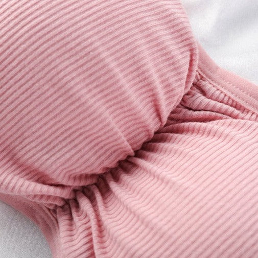 Bonnets d'un soutien-gorge rembourré rose