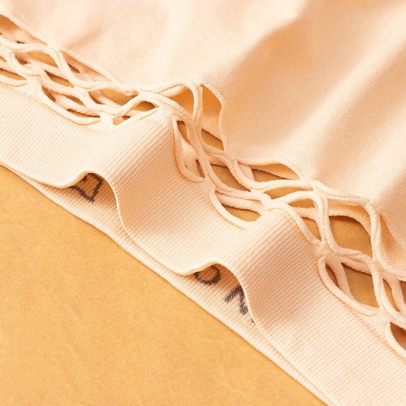 élastique d'un string coton taille haute beige