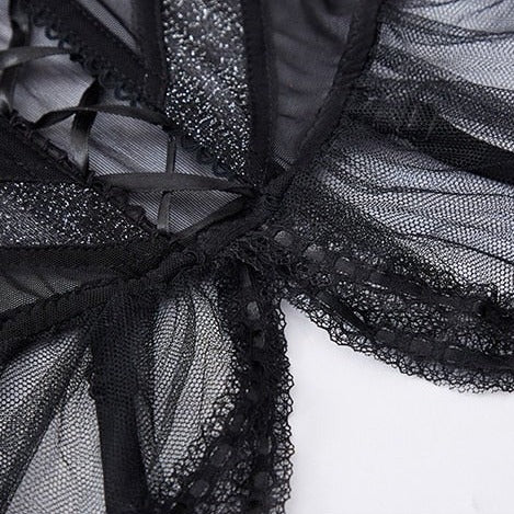 Dentelle et tulle d'une guêpière sexy noire