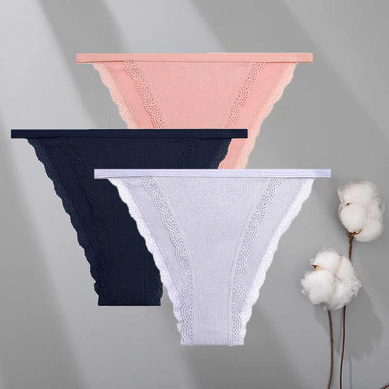 Lot de 3 culotte coton et dentelle, rose, bleu et blanc