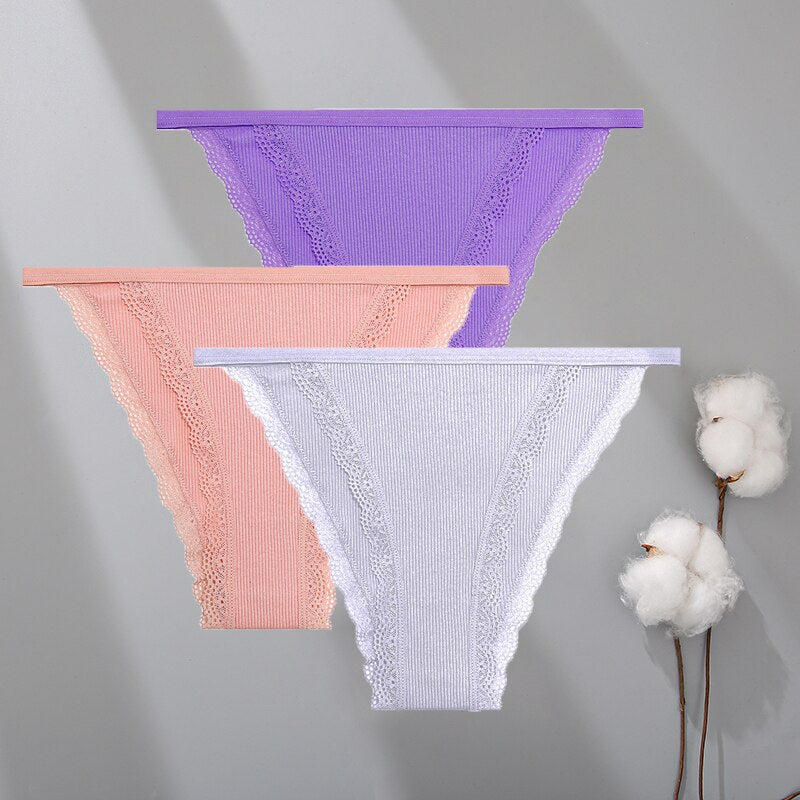 Lot de 3 culotte coton et dentelle, violet, rose et blanc