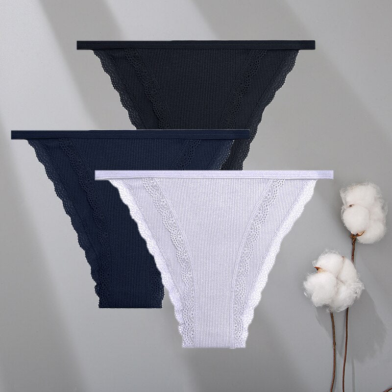 Lot de 3 culotte coton et dentelle, noir, bleu et blanc